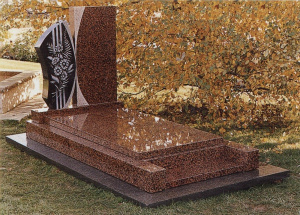 В какие сроки изготавливается каменный памятник?