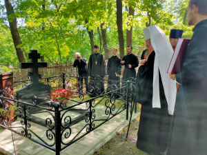 Освящение памятников